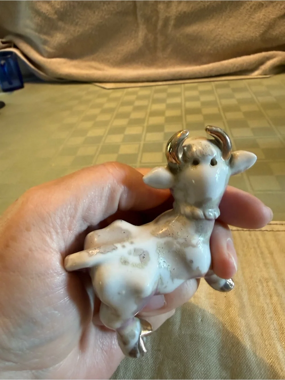 Vintage Anthropomorphic Purple Cow Salt & Pepper Shakers Japan read description